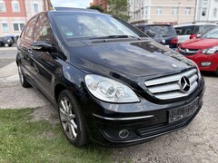 Bild des Angebotes Mercedes-Benz B 170 AUTOMATIK/ 1.Hand/ KLIMA/ Lamellendach