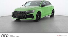 Bild des Angebotes Audi RS3 SPORTBACK MATRIX LED NAVI KERAMIK SONOS PANO