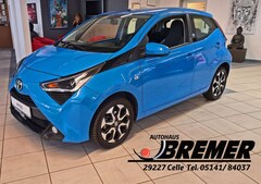 Bild des Angebotes Toyota Aygo Aygo 5-Türer x-play connect + Allwetterreifen