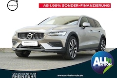 Bild des Angebotes Volvo V60 Cross Country B5 AWD LM 19"+MET+PAP+PANO+WP