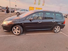 Bild des Angebotes Peugeot 307 307 HDi Break 135 Automatik OXYGO