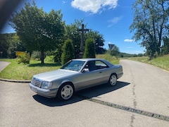Bild des Angebotes Mercedes-Benz 220 CE 220