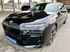 Bild des Angebotes BMW i7 xDrive60 *M-SPORTPAKET PRO * FULL FULL FULL *
