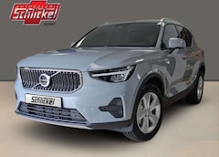 Bild des Angebotes Volvo XC40 Core B3 Navi ACC Standhzg 2-Zonen-Klimaautomatik