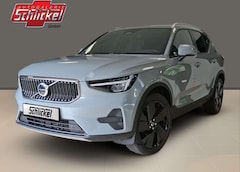 Bild des Angebotes Volvo XC40 Core B3 Navi ACC Standhzg 2-Zonen-Klimaautomatik