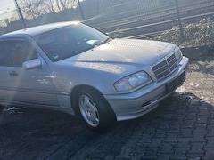 Bild des Angebotes Mercedes-Benz C 240 clasic