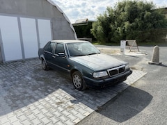 Lancia Thema 2.8 V6