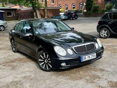 Bild des Angebotes Mercedes-Benz E 240 E 240 (211.061)