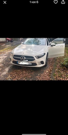 Bild des Angebotes Mercedes-Benz 220