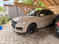 Bild des Angebotes Audi Q3 Q3 2.0 TFSI quattro S tronic sport