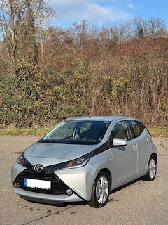Bild des Angebotes Toyota Aygo x-play touch