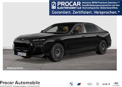 Bild des Angebotes BMW 760 M760e xDrive DA/PA Prof B&W SkyLounge TV Carbon