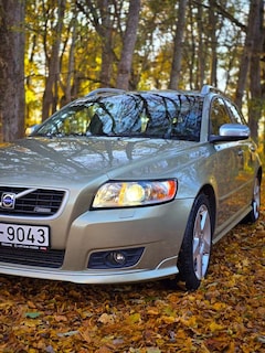Bild des Angebotes Volvo V50 D5 R-Design new TUV