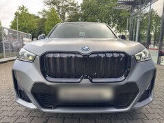 Bild des Angebotes BMW iX1 xDrive30 M Sport h&k PANO DA-Pro HuD PA+ 20"