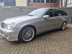 Bild des Angebotes Mercedes-Benz C 320 T CDI 7G-TRONIC Avantgarde