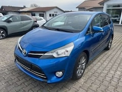Bild des Angebotes Toyota Verso Diesel 2.2 D-CAT 7-Sitzer Executive 8x ALU, Sitzh.