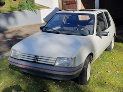 Bild des Angebotes Peugeot 205 205 Look