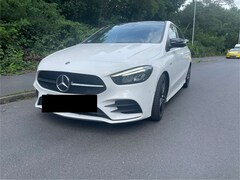 Bild des Angebotes Mercedes-Benz B 200 d 8G-DCT AMG Line