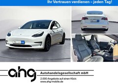 Bild des Angebotes Tesla Model 3 Pano Autopilot RüKamera CarPlay Volllede