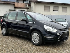 Bild des Angebotes Ford S-Max 2.0 Titanium SHZ PDC AHK Xenon Automatik Navi