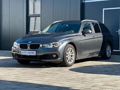 Bild des Angebotes BMW 320 i Touring AHK*LED*TEMP*A/C*