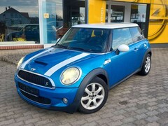 Bild des Angebotes MINI Cooper S 1.6 Benzin Leder/Xenon/Sport-Paket