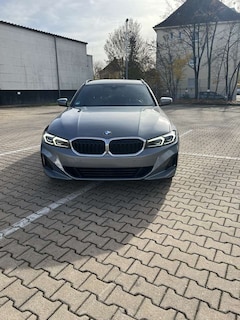 Bild des Angebotes BMW 318 BMW 31Touring Aut. FACELIFT SCHADOW LINE PANORAMA