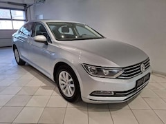 Bild des Angebotes VW Passat 1.4 TSI DSG AHK SHZ 2xPDC