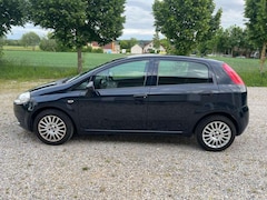 Bild des Angebotes Fiat Punto Punto 1,4 70 Natural Power PopPop