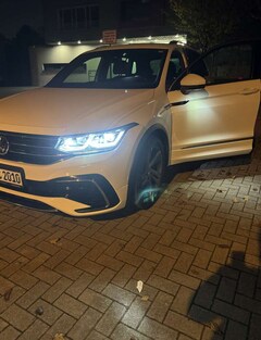 Bild des Angebotes VW Tiguan 2.0 TDI R-Line