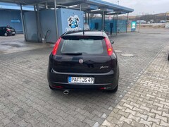 Bild des Angebotes Fiat Punto 1.4 16V Dynamic