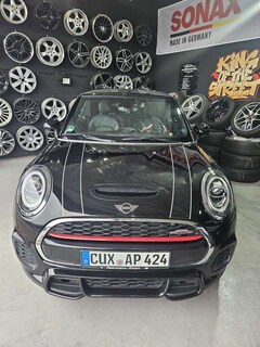 Bild des Angebotes MINI John Cooper Works Cabrio Sport-Aut.