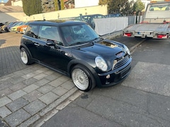 Bild des Angebotes MINI One Cooper S*Klimaauto*Xenon*6 Gang*TÜV NEU