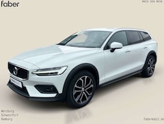 Bild des Angebotes Volvo V60 Cross Country Pro B4 AWD Mild-Hybrid Diesel