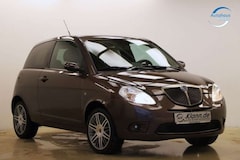 Bild des Angebotes Lancia Ypsilon Versus 1.4 95PS Platino Klima USB MFL