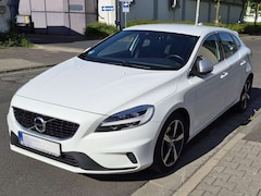 Bild des Angebotes Volvo V40 T3 R-Design 2.0 Benzin 6-Gang HU+AU neu topgepflegt
