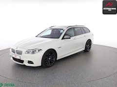 Bild des Angebotes BMW M550 M550 d T xDrive SHADOW FOND-TV,SOFTCLOSE,360G,SH