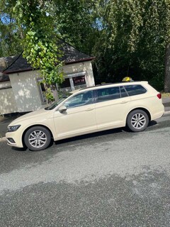 Bild des Angebotes VW Passat Variant Business LED SH Alu ex-Taxi