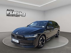 Bild des Angebotes Skoda Superb Combi 142 kW 4x4 Sportline*StHz*ACC*AHZV