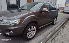 Bild des Angebotes Mitsubishi Outlander Instyle 4WD