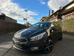 Bild des Angebotes Kia Ceed SW / cee'd SW Edition 7*Cam*Navi*Klimaauto*SZH*1.Hand*PDC*LM*