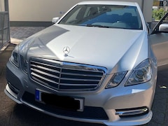 Bild des Angebotes Mercedes-Benz E 300 E 300 BlueTEC HYBRID 7G-TRONIC Avantgarde