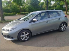 Bild des Angebotes Toyota Auris Auris 1.8 VVT-i Hybrid Automatik Touring Sports Edition-S