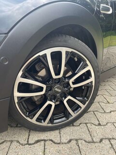 Bild des Angebotes MINI One MINI 3-TÜRER Blackyard | Navi+CarPlay | TÜV NEU 04/2028