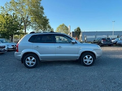 Bild des Angebotes Hyundai TUCSON 2.0 GLS