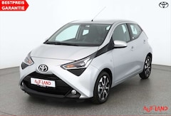 Bild des Angebotes Toyota Aygo AYGO 1.0 x-play connect Aut. Kamera Sitzheizung