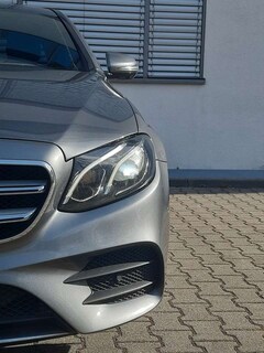 Bild des Angebotes Mercedes-Benz E 350 d Limo/3xAMG-Line/LED/360°/AhK/63sHeck