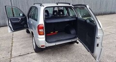 Bild des Angebotes Toyota RAV 4 D-4D 4x4