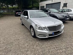 Bild des Angebotes Mercedes-Benz E 220 CDI DPF BlueEFFICIENCY Automatik Avantgarde