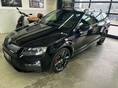 Bild des Angebotes Skoda Octavia Combi 2.0 TDI DSG RS Challenge+Pano+ACC